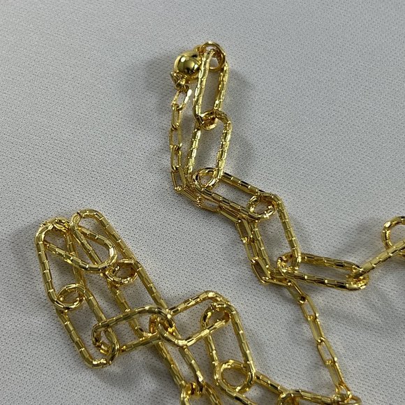 Melania Clara Gold Plated Paper Clip Chain Neon Pink Charm Magnetic Clasp - Picture 6 of 8